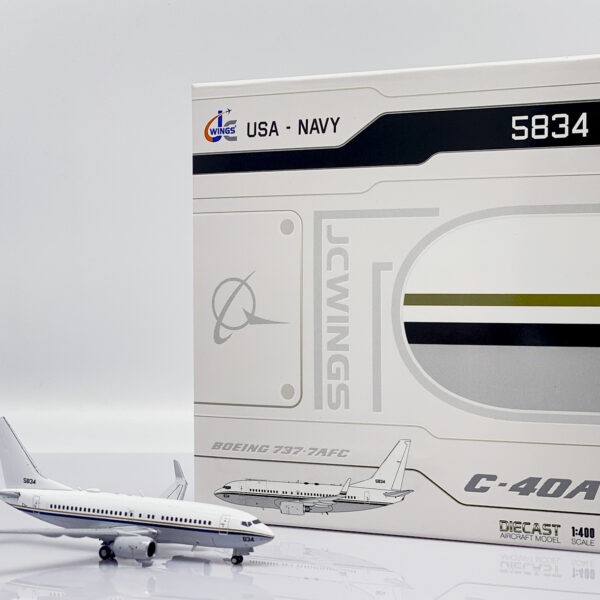 JC Wings 1:400 United States Navy 165834 Boeing 737-700 / C-40A