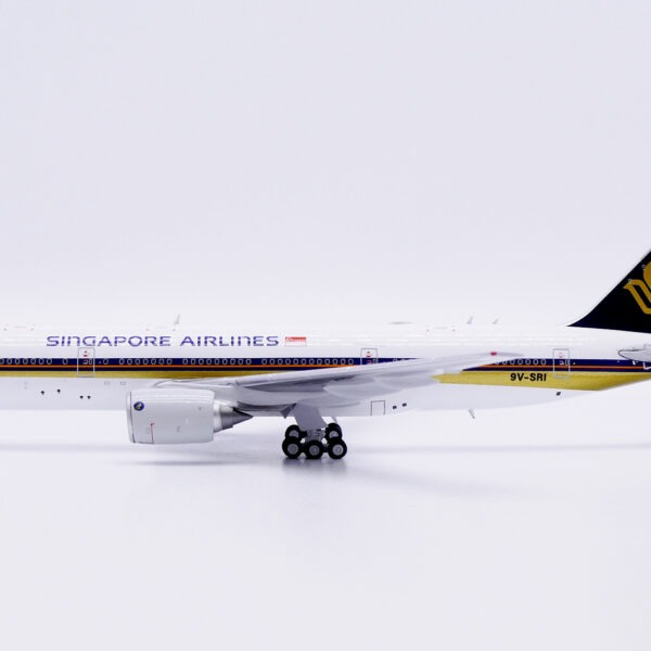 JC Wings 1:400 Singapore Airlines 9V-SRI Boeing 777-200