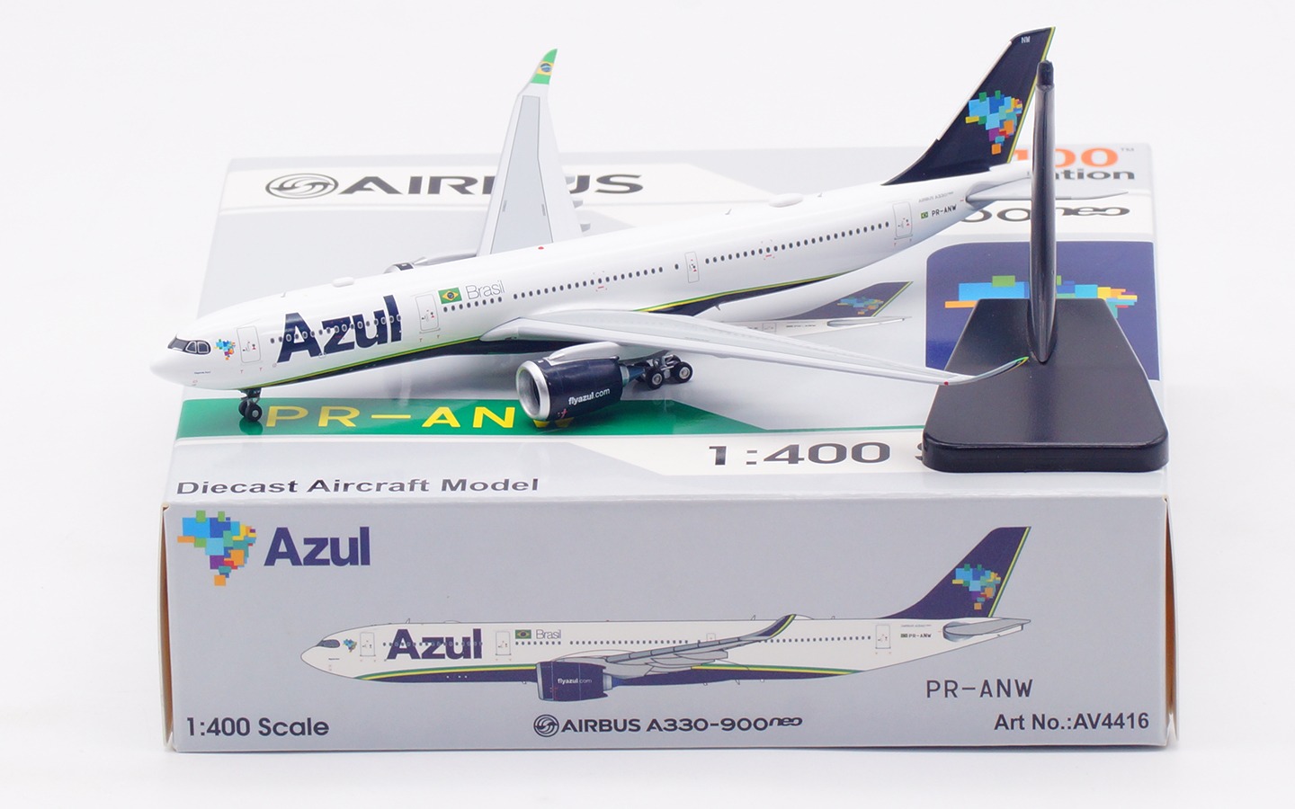 Aviation 400 1:400 AZUL PR-ANW Airbus A330-900