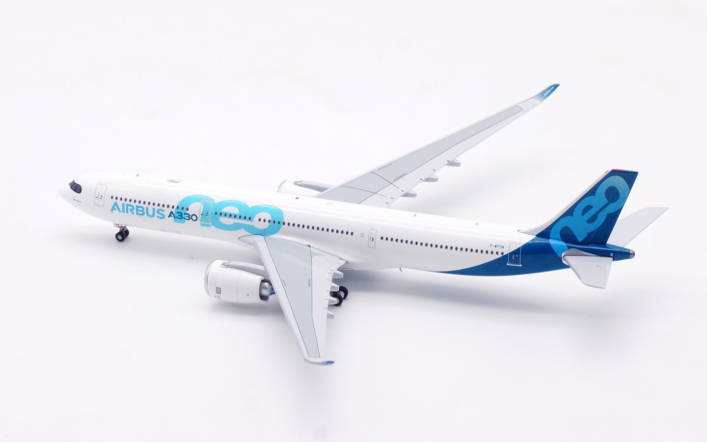 Aviation 400 1:400 Airbus Industries F-WTTN Airbus A330-900 - Image 2