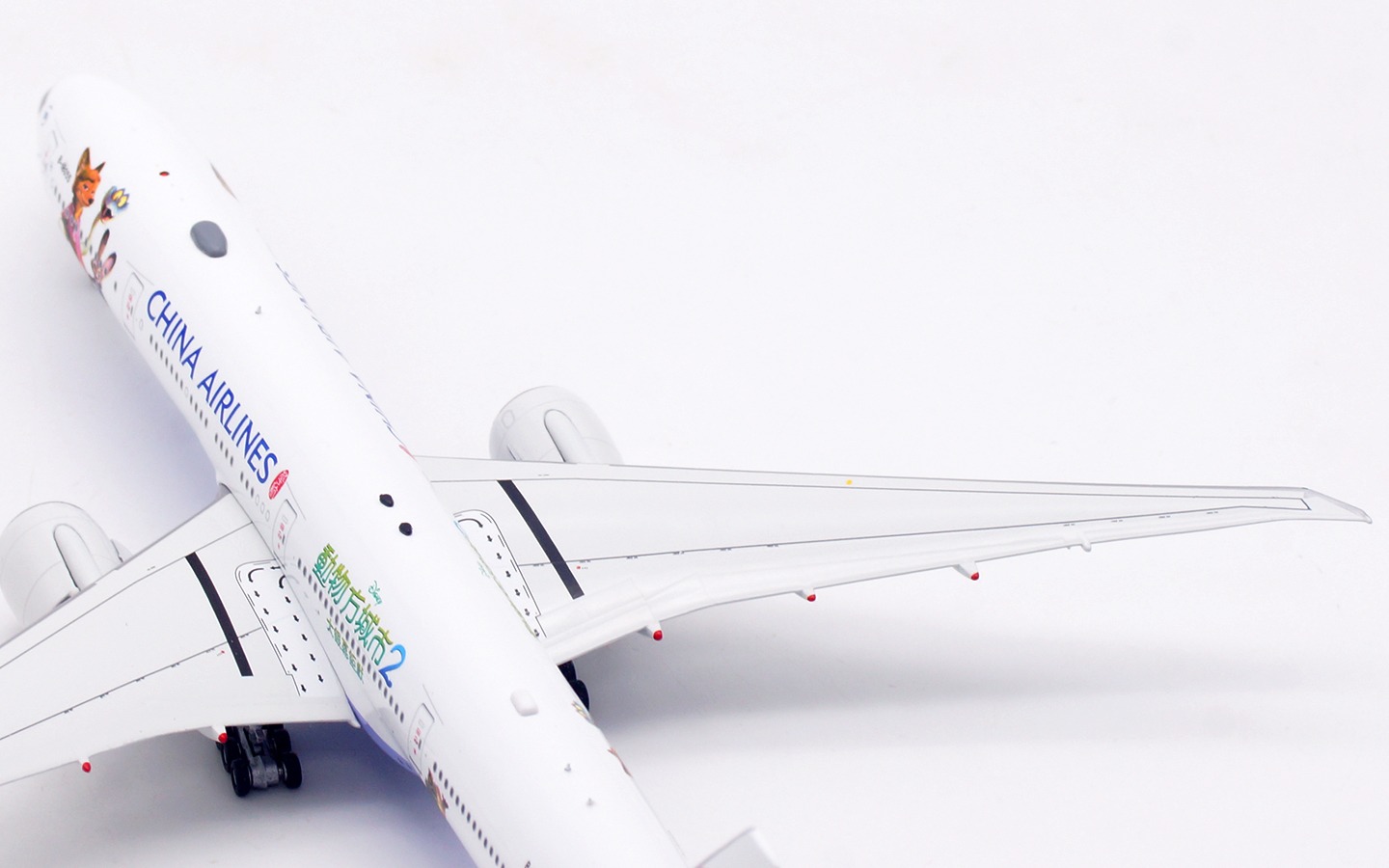 Aviation 400 1:400 China Airlines B-18055 Boeing 777-300 - Image 5