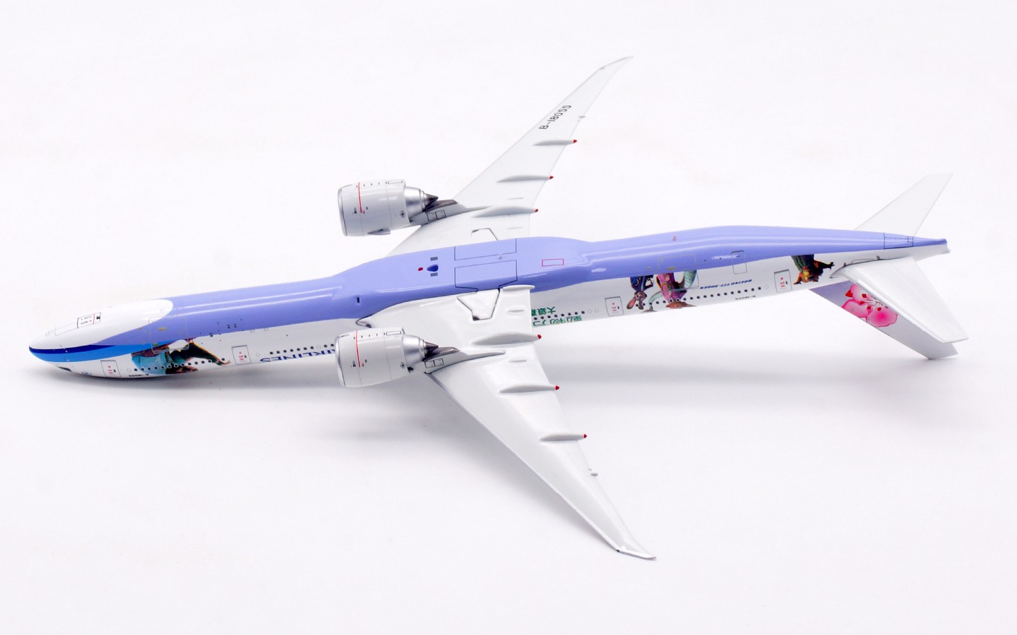 Aviation 400 1:400 China Airlines B-18055 Boeing 777-300 - Image 7
