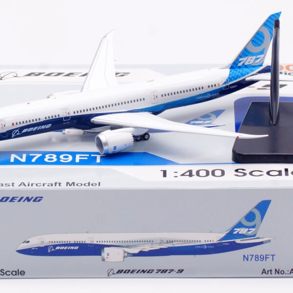 Aviation 400 1:400 Boeing Aircraft Company N789FT Boeing 787-9