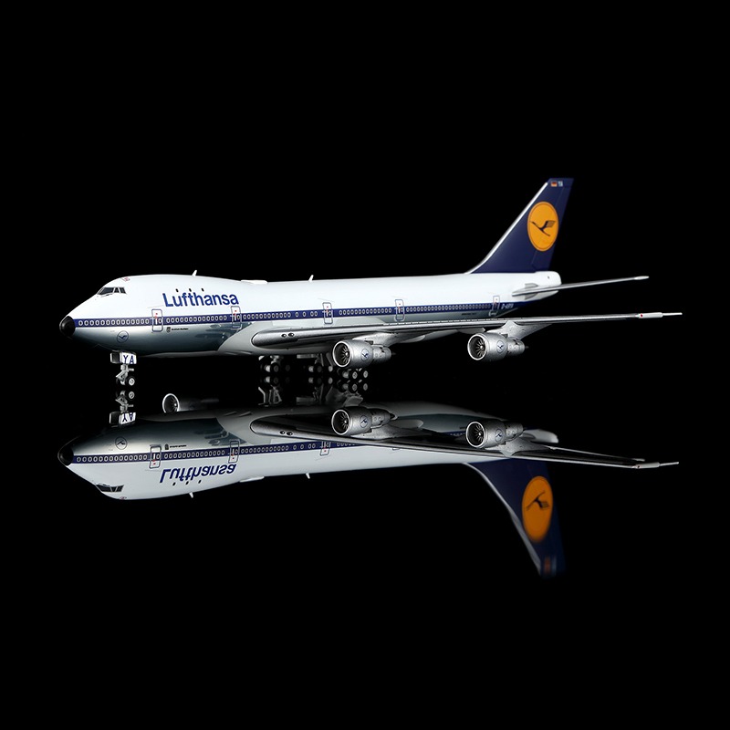 YY Wings 1:400 Lufthansa D-ABYA Boeing 747-100 *** PRE-ORDER DUE OCTOBER/NOVEMBER 2026 *** - Image 6