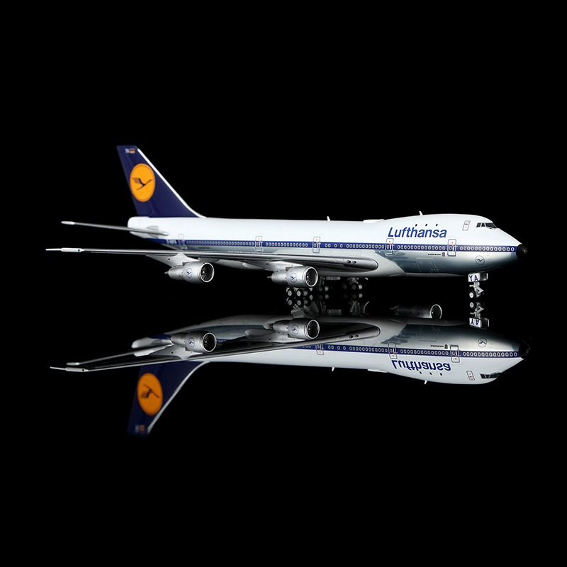 YY Wings 1:400 Lufthansa D-ABYA Boeing 747-100 *** PRE-ORDER DUE OCTOBER/NOVEMBER 2026 *** - Image 7
