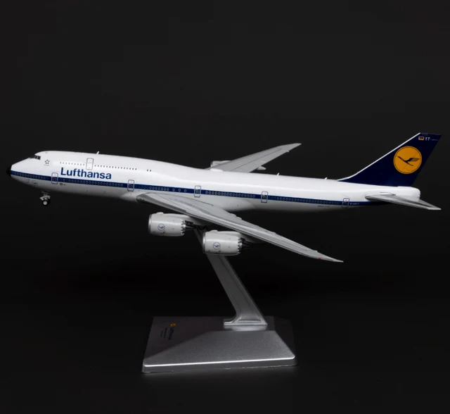 YY Wings 1:400 Lufthansa D-ABYT Boeing 747-8 *** PRE-ORDER DUE OCTOBER/NOVEMBER 2026 *** - Image 5